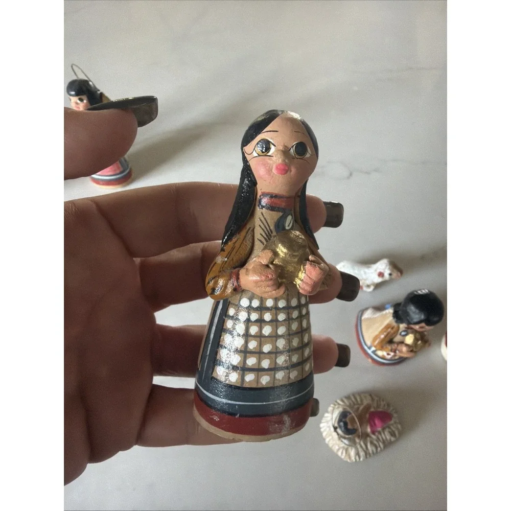 Vintage Mexican Folk Art Nativity Set 9 Pc Hand Painted Pottery Christmas
